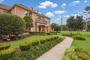 1002 Cowards Creek Ct, Friendswood, TX 77546 - Photo 10