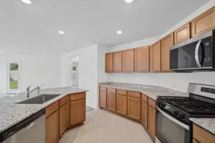 10399 Laurel Crst Trl, Willis, TX 77378 - Photo 12