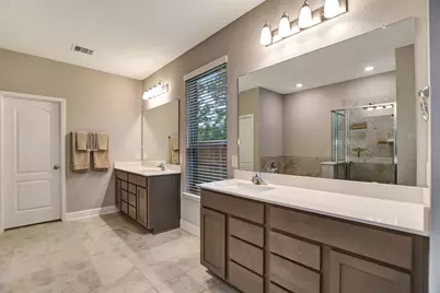13219 Bellwick Arbor Trace, Houston, TX 77044 - Photo 32