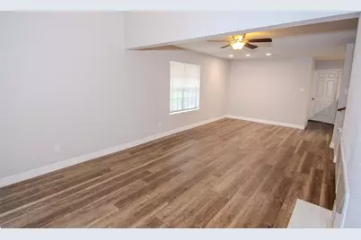 16800 Sugar Pine Drive #D25, Houston, TX 77090 - Photo 12