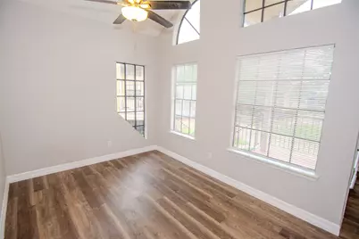 16800 Sugar Pine Drive #D25, Houston, TX 77090 - Photo 10