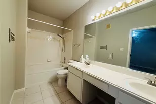 2100 Pipers Field Dr, Austin, TX 78758 - Photo 22