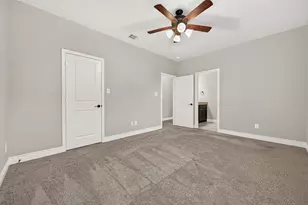 10210 Olivia View Ln, Cypress, TX 77433 - Photo 38
