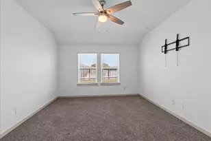 635 Hidden Brk Dr, Baytown, TX 77523 - Photo 28