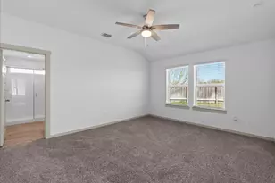 635 Hidden Brk Dr, Baytown, TX 77523 - Photo 14