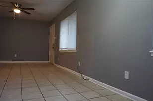 604 Wilson Rd, Humble, TX 77338 - Photo 4