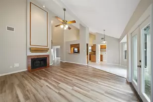 2402 Brookdale Dr, Houston, TX 77339 - Photo 8
