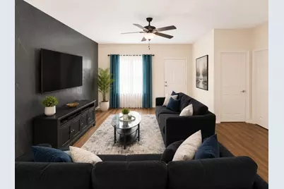 205 De Koven Street, Houston, TX 77011 - Photo 2