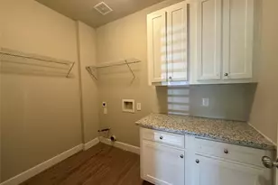 9720 Pelsey St, Houston, TX 77029 - Photo 8