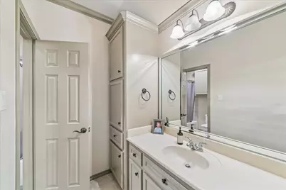 25 Club Oak Court, Kingwood, TX 77339 - Photo 22
