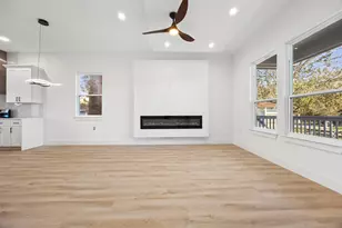 610 Lettie St, Richmond, TX 77469 - Photo 4