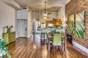 112 E Alamo St, Brenham, TX 77833 - Photo 6