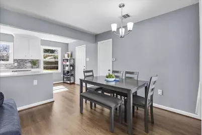 2001 5th Avenue N, Texas City, TX 77590 - Photo 8