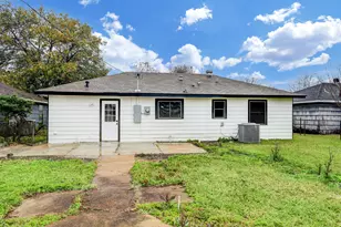 8618 Flossie Mae St, Houston, TX 77029 - Photo 10