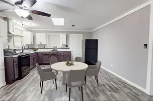 10983 Maywood St, Willis, TX 77318 - Photo 10