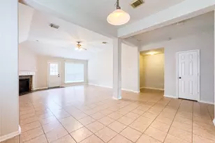2815 Town Gate Ct, Missouri City, TX 77459 - Photo 6