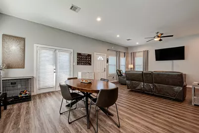 108 Bay Oaks Drive, La Porte, TX 77571 - Photo 14