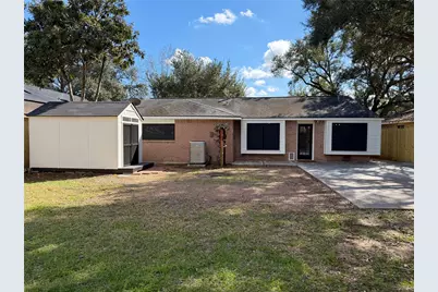 1017 Crossing Road, Angleton, TX 77515 - Photo 32