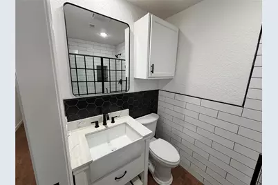 1017 Crossing Road, Angleton, TX 77515 - Photo 28