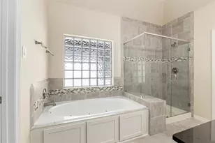 1511 Peyton Oaks Pl, Houston, TX 77043 - Photo 20