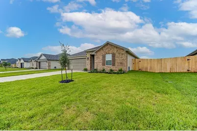 1406 Splashing Wave, Iowa Colony, TX 77583 - Photo 4