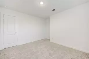1406 Splashing Wave, Iowa Colony, TX 77583 - Photo 18