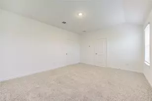 1406 Splashing Wave, Iowa Colony, TX 77583 - Photo 36