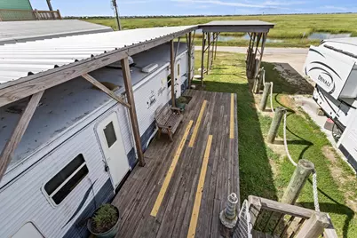 1202 N Redfish Street, Crystal Beach, TX 77650 - Photo 8