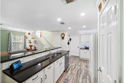 38 Wineberry Place, The Woodlands, TX 77382 - Photo 10