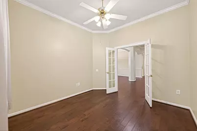 6 Coachman Ridge Place, The Woodlands, TX 77382 - Photo 6