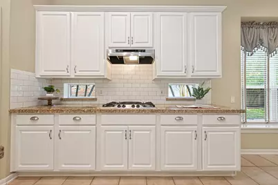 6 Coachman Ridge Place, The Woodlands, TX 77382 - Photo 10