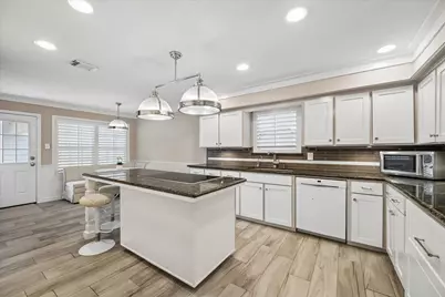 1902 Eagle Falls Street, Houston, TX 77077 - Photo 12