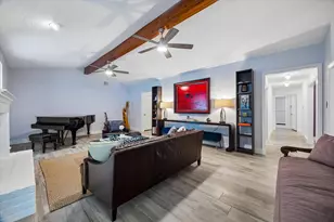 1902 Eagle Falls St, Houston, TX 77077 - Photo 8