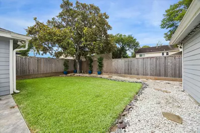 1902 Eagle Falls Street, Houston, TX 77077 - Photo 32