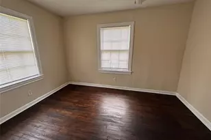 45 17th Ave N, Texas City, TX 77590 - Photo 6