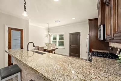 109 Harbour Town Circle, Conroe, TX 77356 - Photo 20