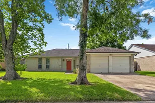 5427 Timpani Dr, Friendswood, TX 77546 - Photo 2