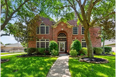 2804 Harvest Hill Drive, Friendswood, TX 77546 - Photo 1