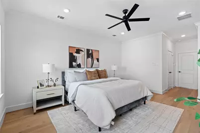 1614 Ojeman Road #E, Houston, TX 77055 - Photo 32