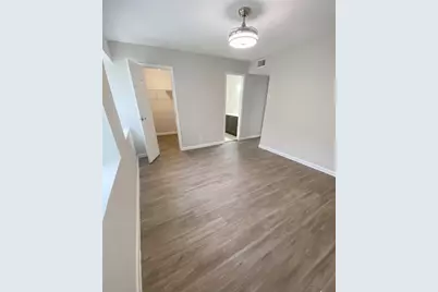 11002 Hammerly Boulevard #209, Houston, TX 77043 - Photo 8