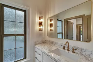 74 Briar Hollow Ln, Houston, TX 77027 - Photo 42