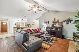6227 Creekside Ln, League City, TX 77573 - Photo 4