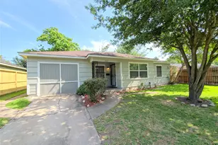 1223 Shawnee St, Houston, TX 77034 - Photo 2