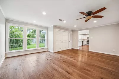 2006 Du Barry Lane, Houston, TX 77018 - Photo 8