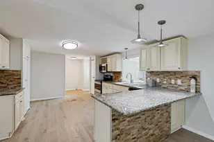 4306 N Cricket Cir, Spring, TX 77388 - Photo 8