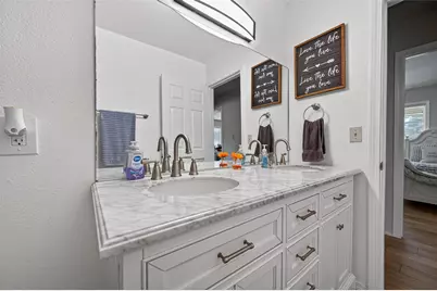 204 King Dr, Columbus, TX 78934 - Photo 20