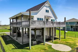 2312 Antigua Cir, Crystal Beach, TX 77650 - Photo 1