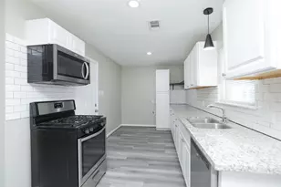 9211 Vinearbor St, Houston, TX 77033 - Photo 14