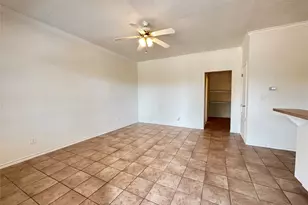 2455 Montgomery Rd, Huntsville, TX 77320 - Photo 2