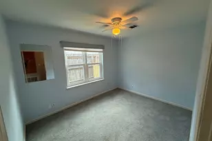 7 Maple Ln, Galveston, TX 77551 - Photo 20